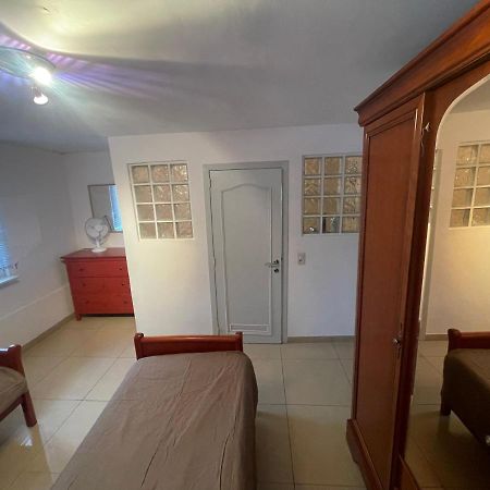 Azulodge Asse Buitenkant foto