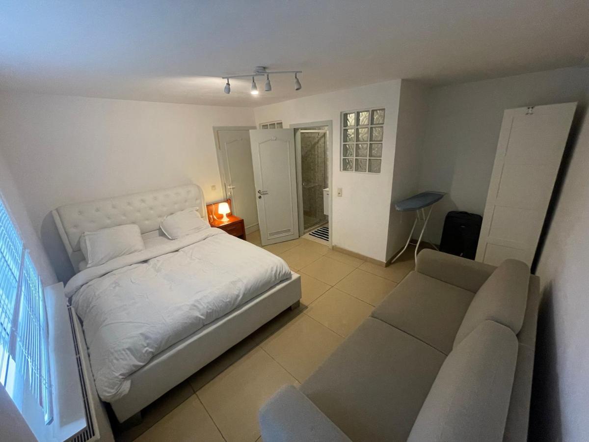 Azulodge Asse Buitenkant foto