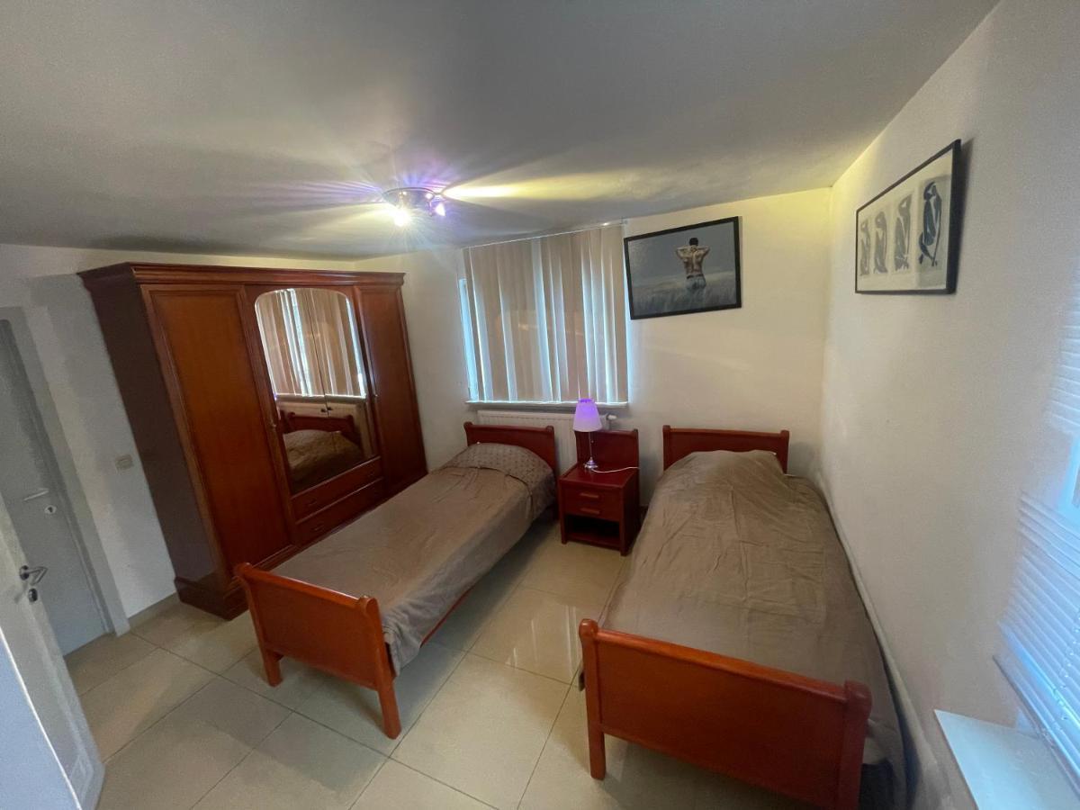Azulodge Asse Buitenkant foto